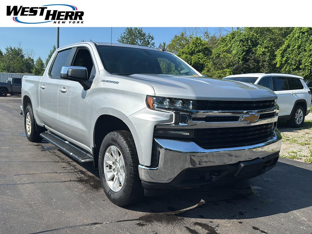 Used 2021 Chevrolet Silverado 1500 LT Truck