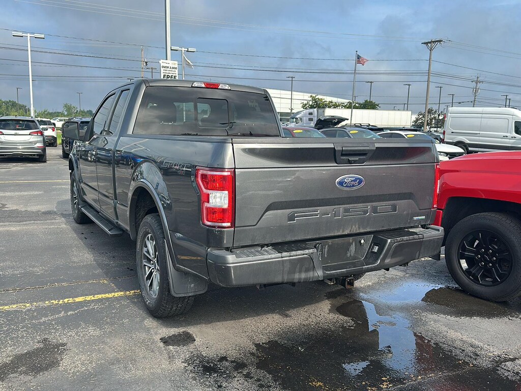 Used 2020 Ford F-150 XLT Truck