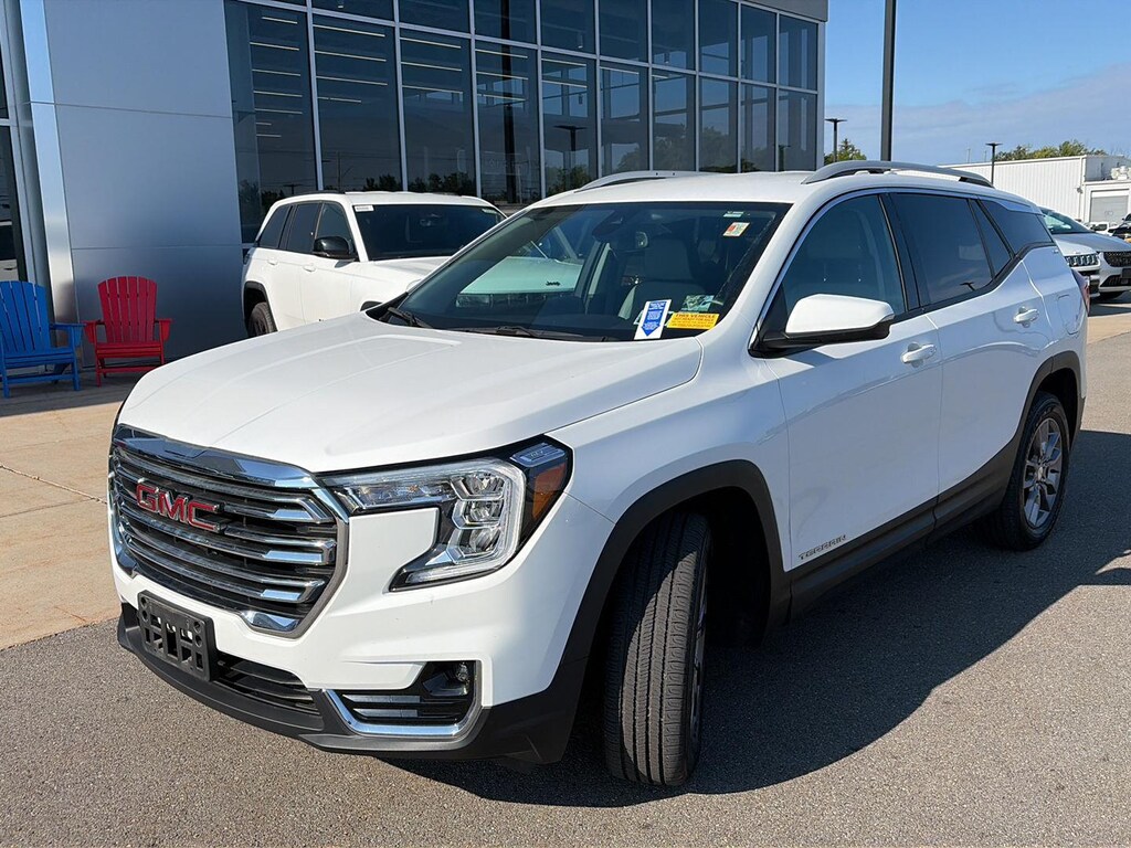 Used 2023 GMC Terrain UV