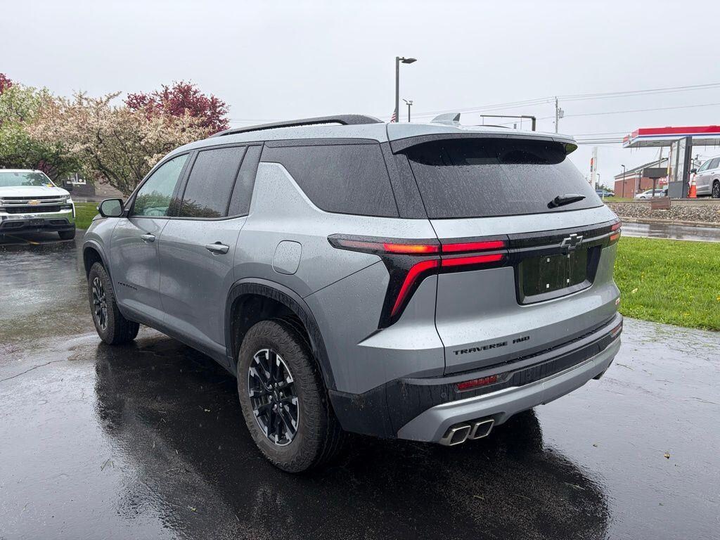 Used 2024 Chevrolet Traverse Z71 SUV