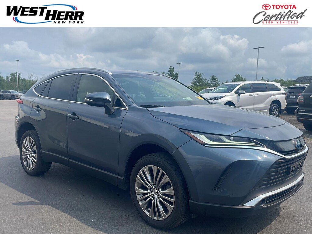 Certified 2022 Toyota Venza XLE