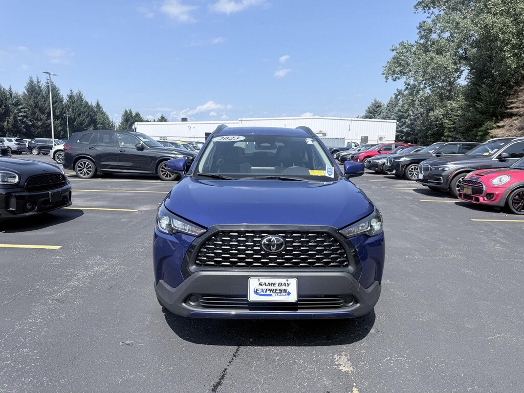 Used 2023 Toyota Corolla Cross LE SUV