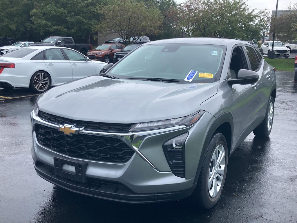 Used 2024 Chevrolet Trax LS SUV