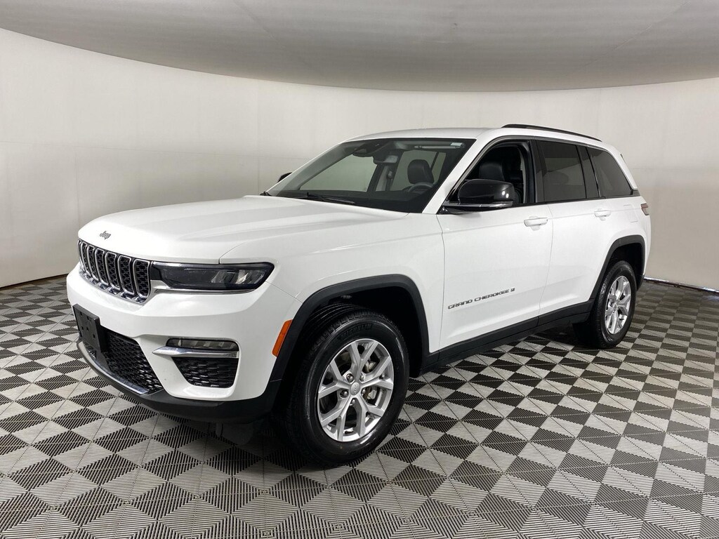 Used 2023 Jeep Grand Cherokee Limited SUV