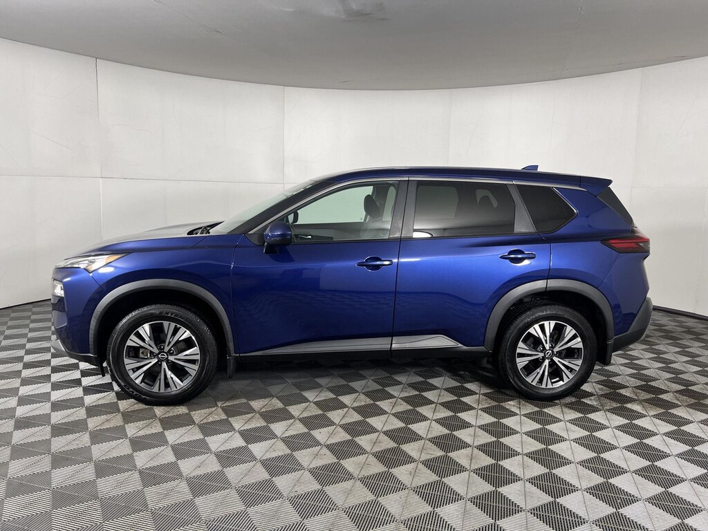 Used 2022 Nissan Rogue SV SUV