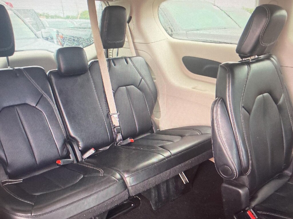 Used 2024 Chrysler Pacifica Touring L Van