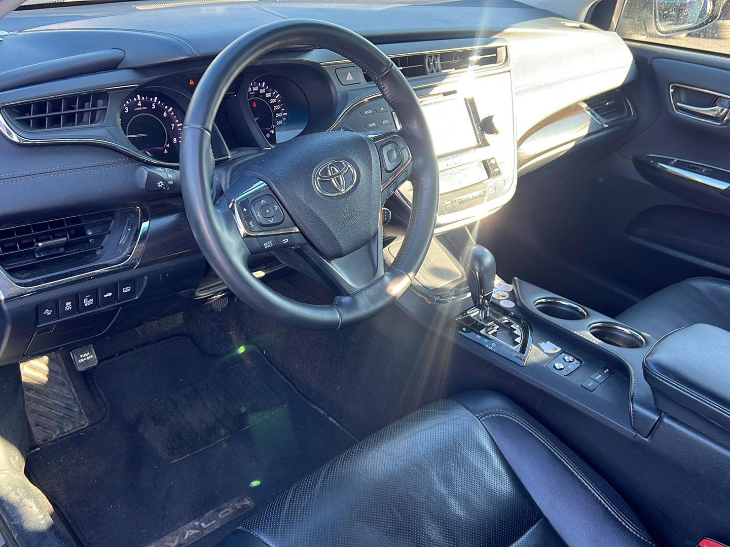 Used 2016 Toyota Avalon Limited Sedan