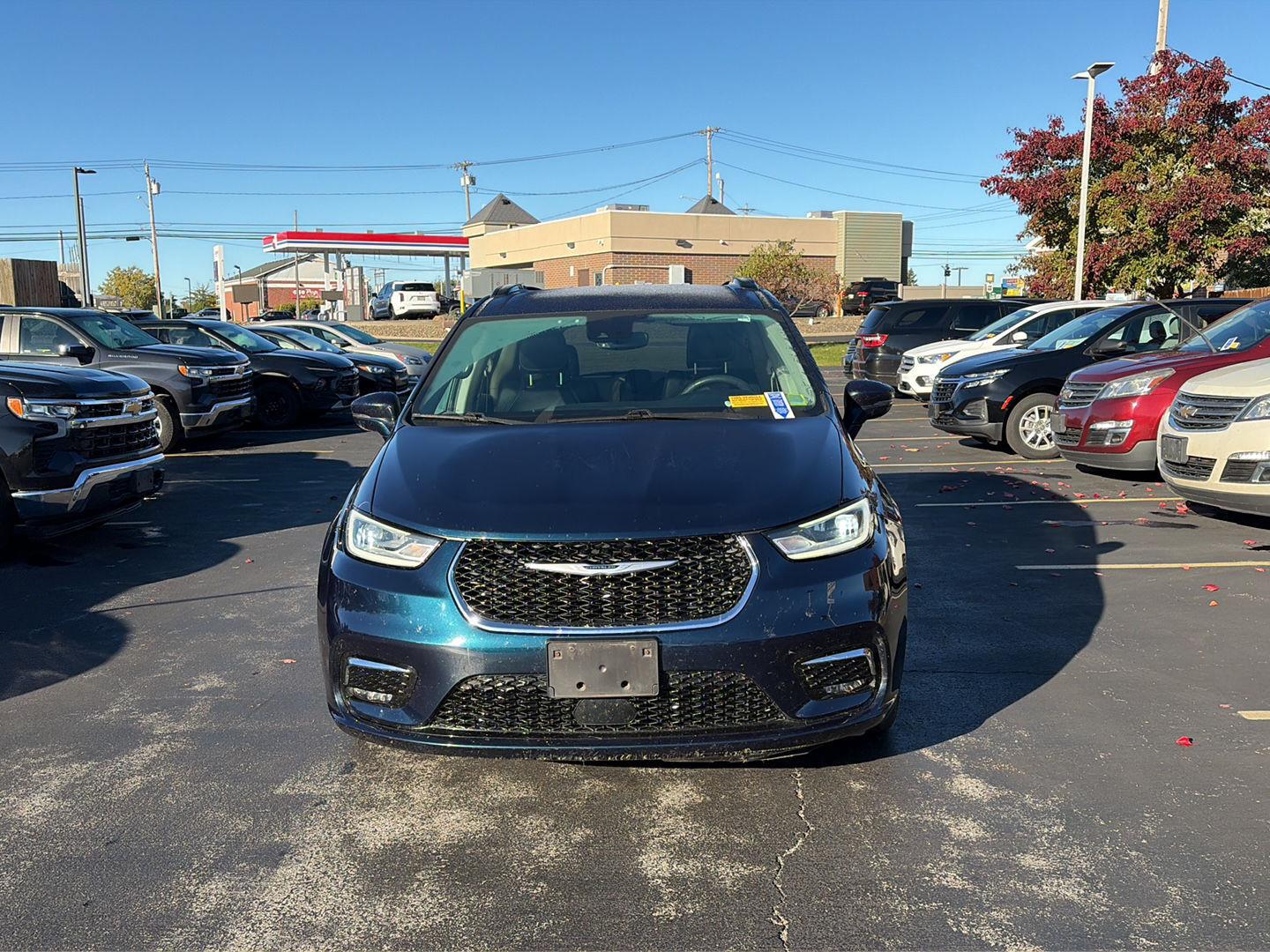 Used 2022 Chrysler Pacifica Touring L Van