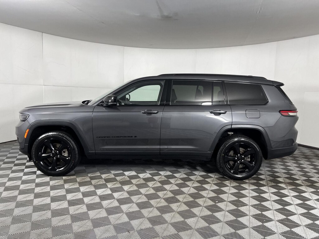 Certified 2023 Jeep Grand Cherokee L Altitude SUV