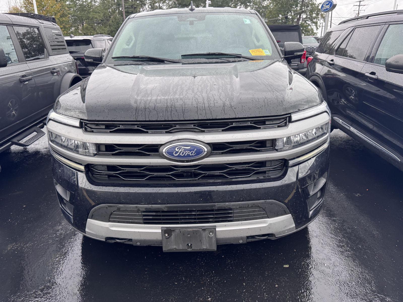 Used 2023 Ford Expedition XLT SUV