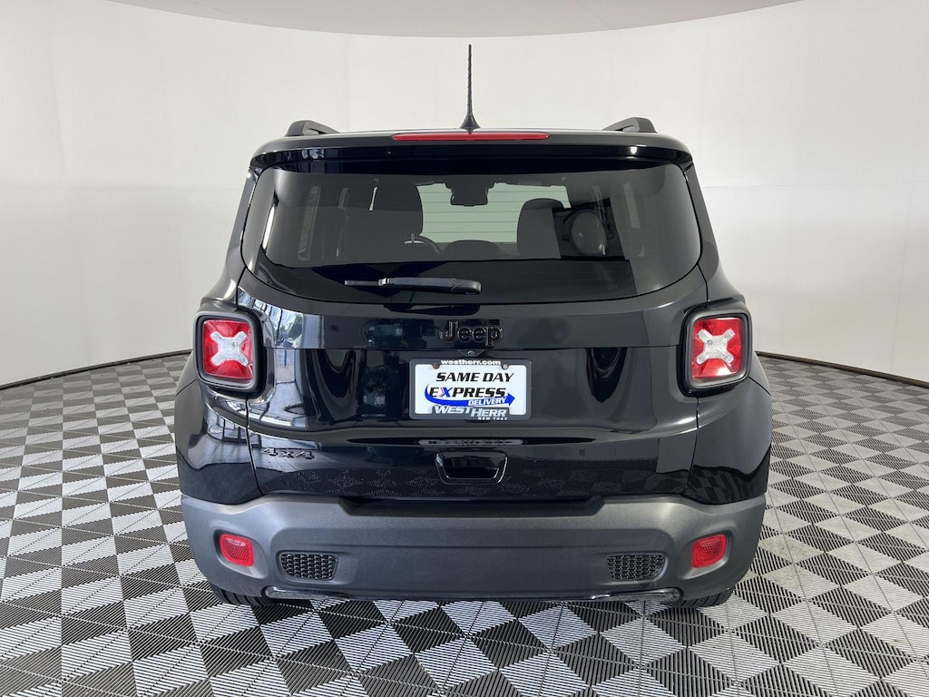 Used 2022 Jeep Renegade Altitude SUV