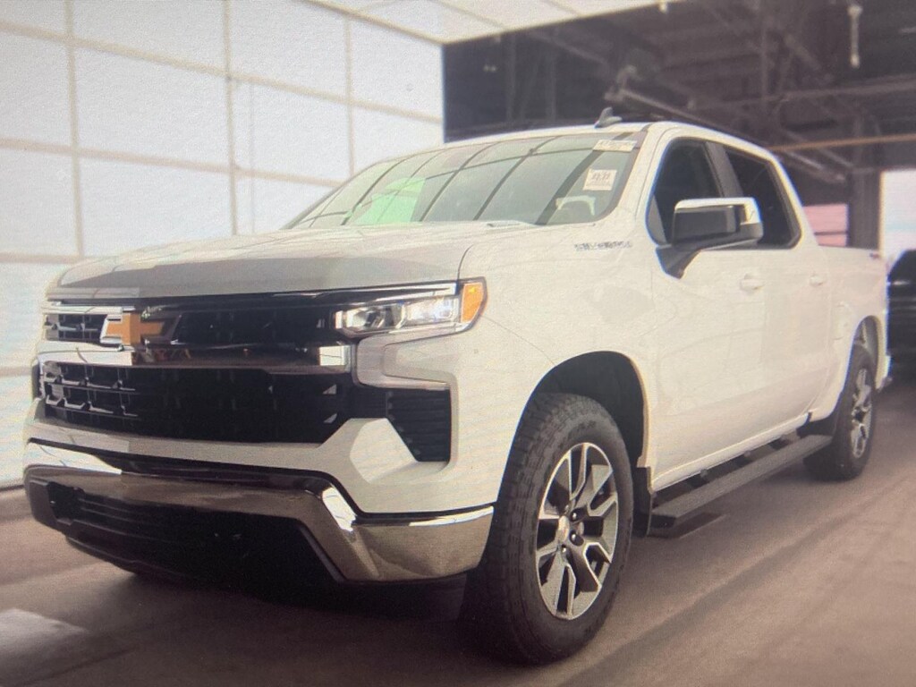 Used 2024 Chevrolet Silverado 1500 LT Truck