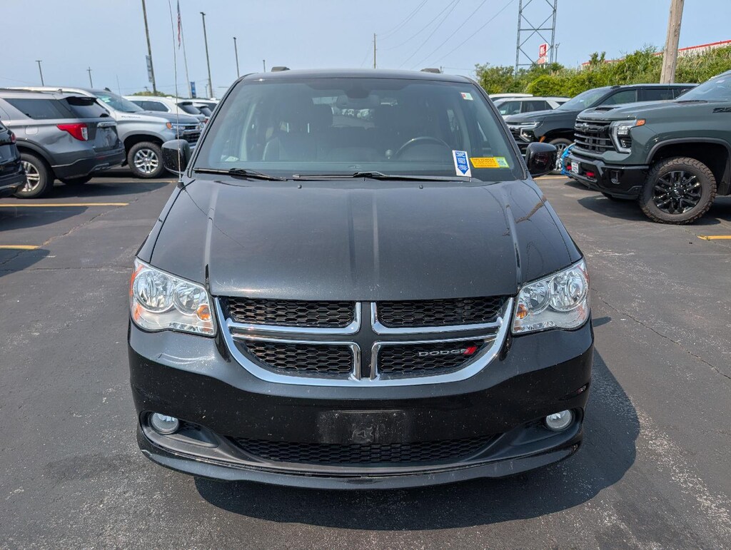 Used 2020 Dodge Grand Caravan SXT Van