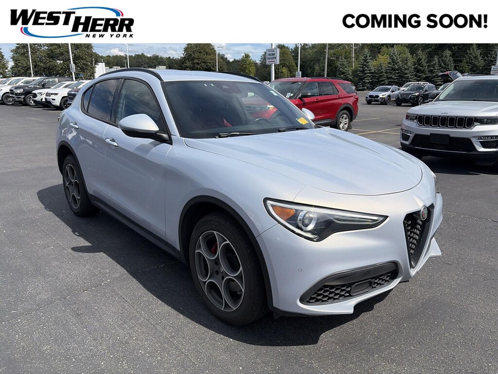 Used 2022 Alfa Romeo Stelvio Sprint SUV