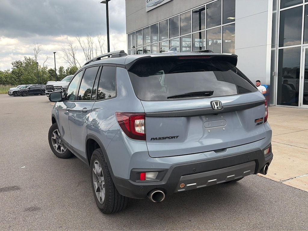Used 2023 Honda Passport TrailSport SUV