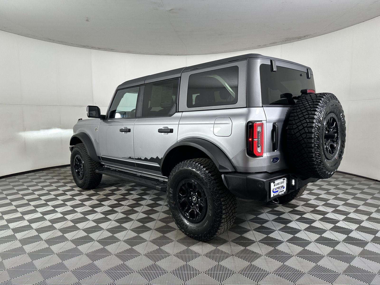 Used 2024 Ford Bronco Wildtrak SUBN