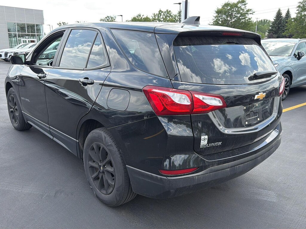 Used 2020 Chevrolet Equinox LS SUV