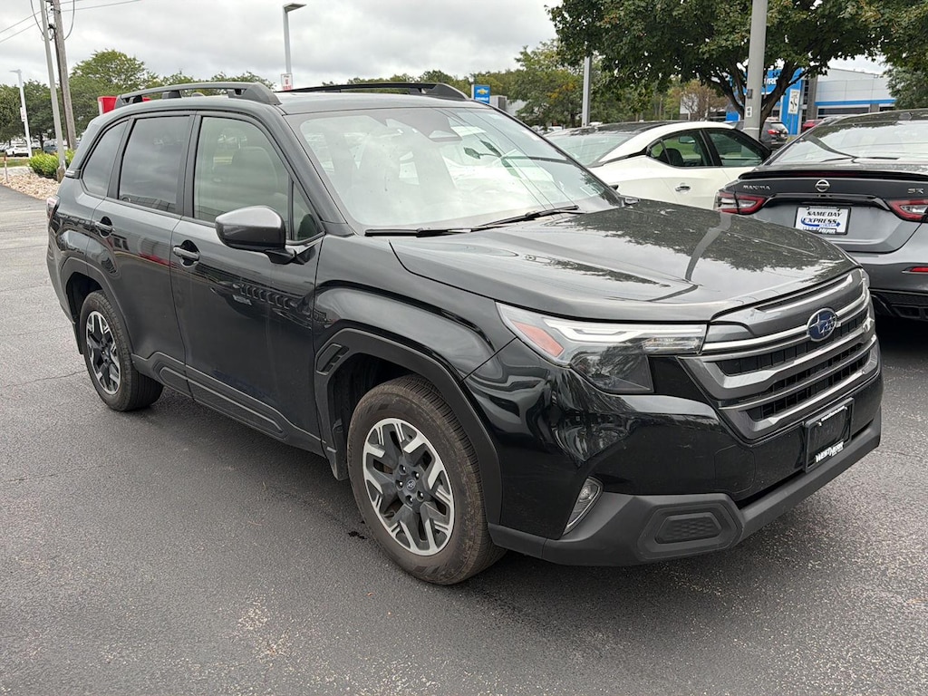 Used 2025 Subaru Forester Premium SUV