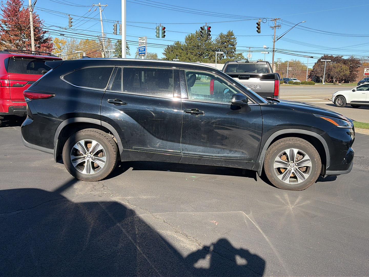 Used 2021 Toyota Highlander XLE