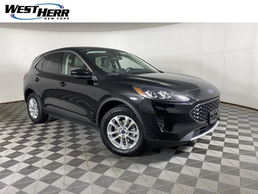 Used 2021 Ford Escape SE SUV