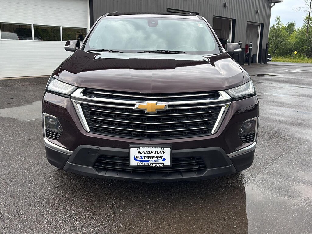 Used 2023 Chevrolet Traverse LT Cloth SUV