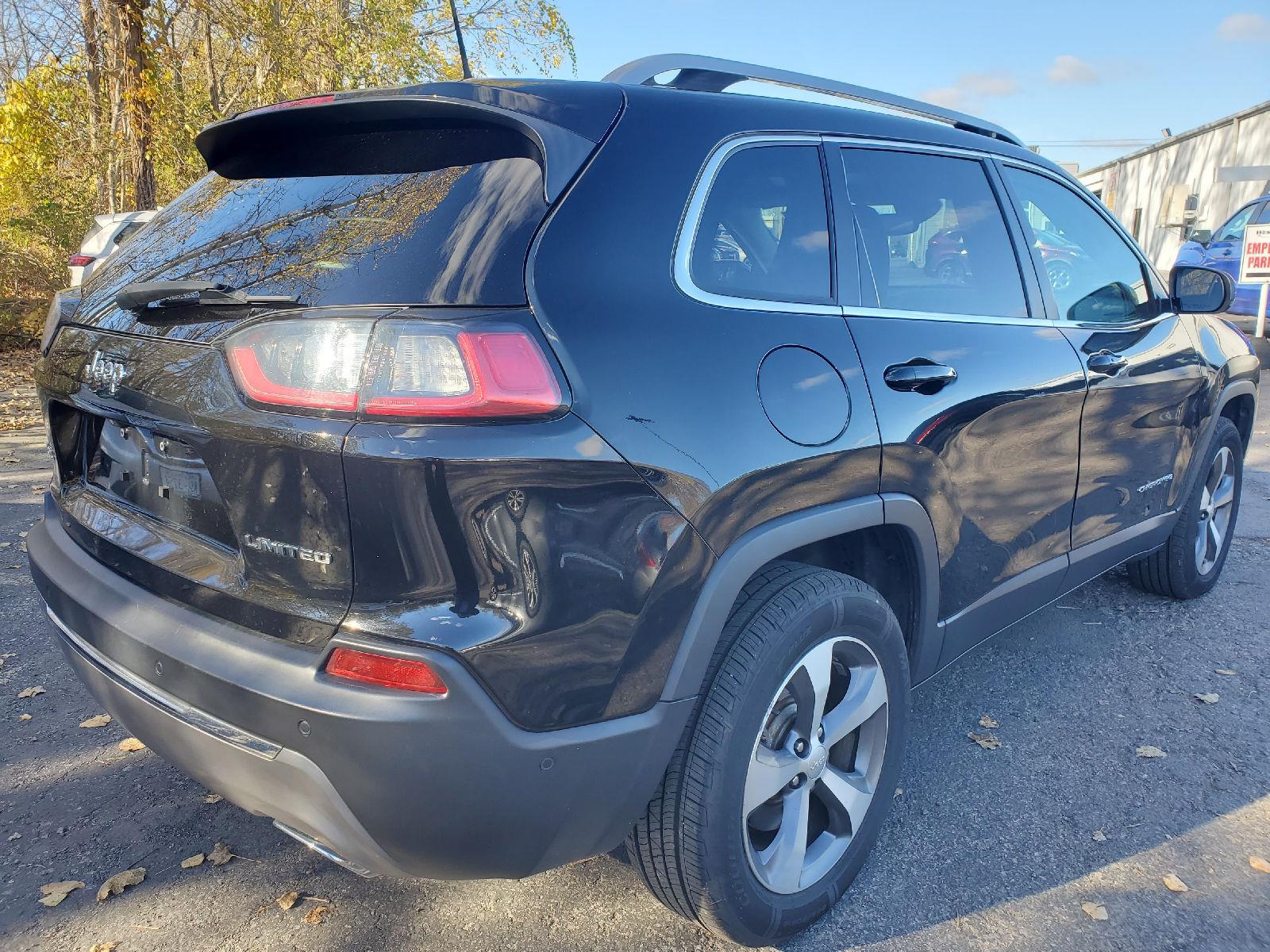 Used 2021 Jeep Cherokee Limited SUV