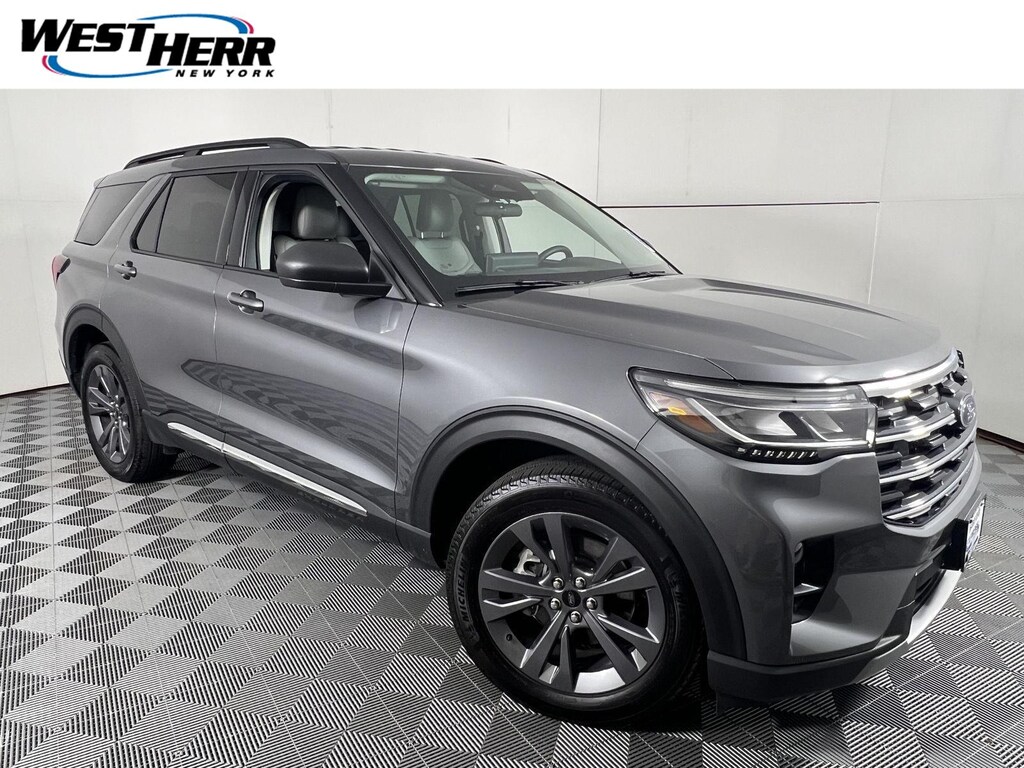 Used 2025 Ford Explorer Active SUV