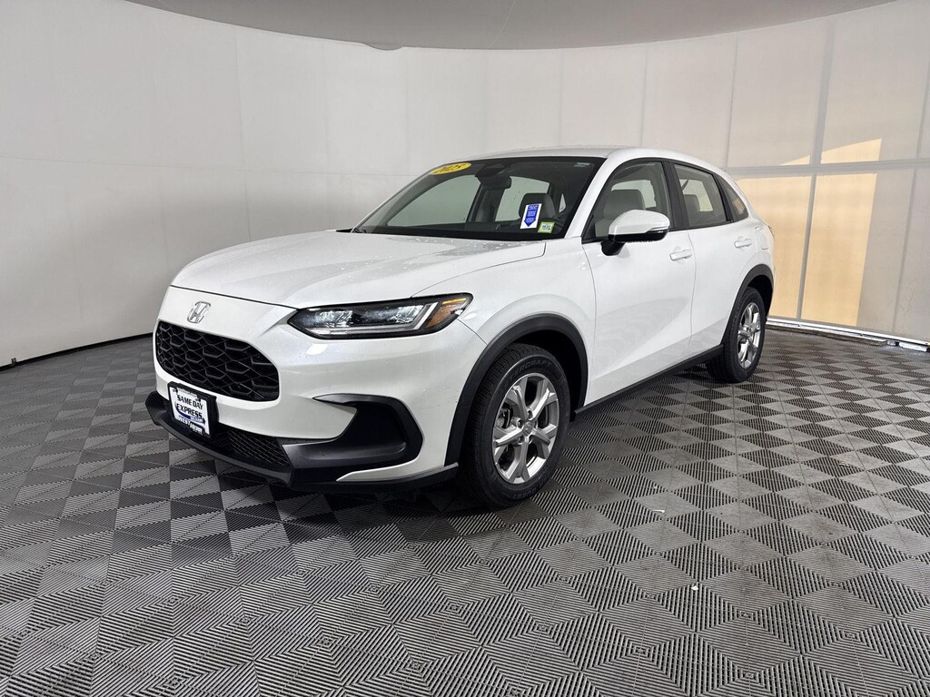 Used 2025 Honda HR-V LX SUV
