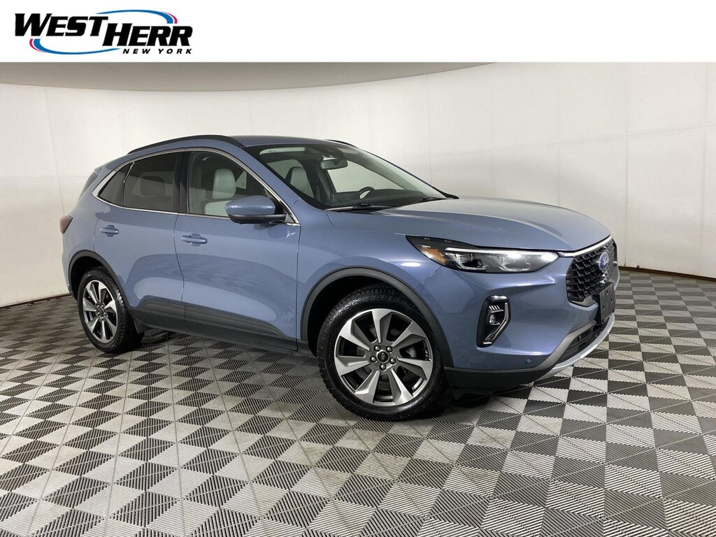 Used 2023 Ford Escape Platinum SUV