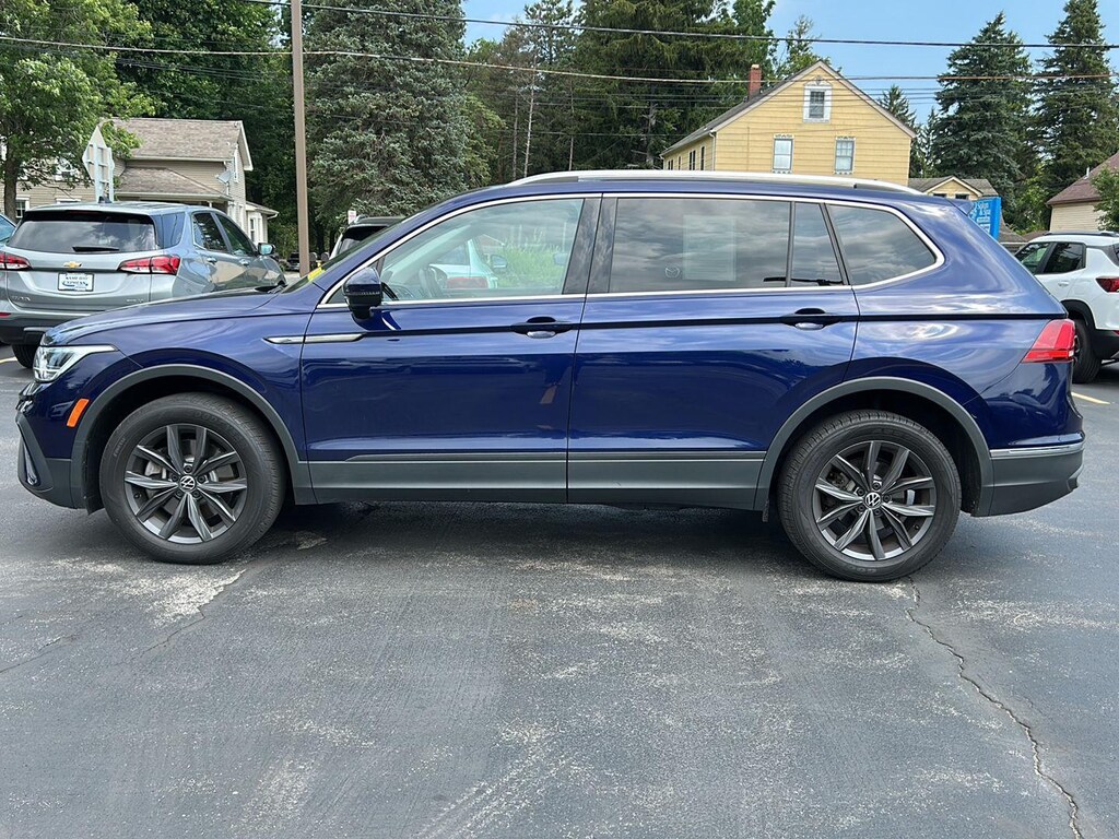 Used 2022 Volkswagen Tiguan SE SUV