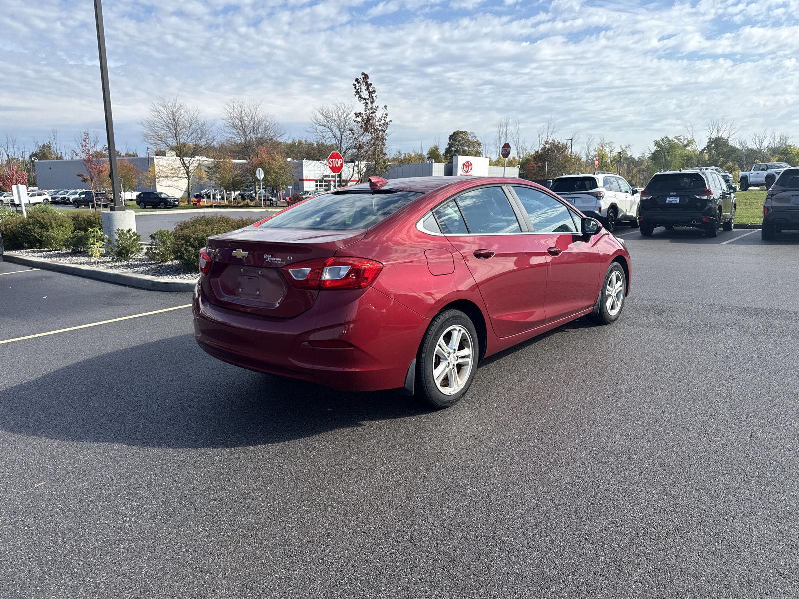 Used 2017 Chevrolet Cruze LT Sedan
