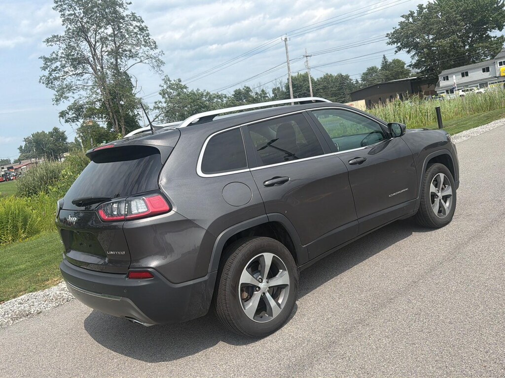 Used 2019 Jeep Cherokee Limited SUV