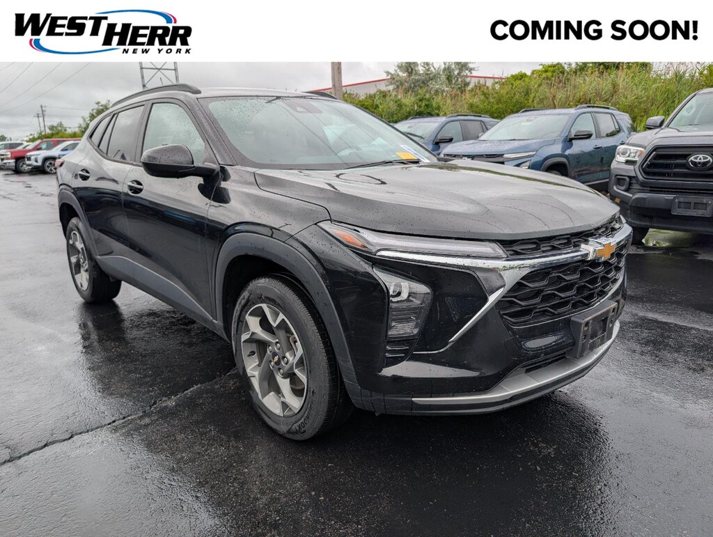 Used 2024 Chevrolet Trax LT SUV