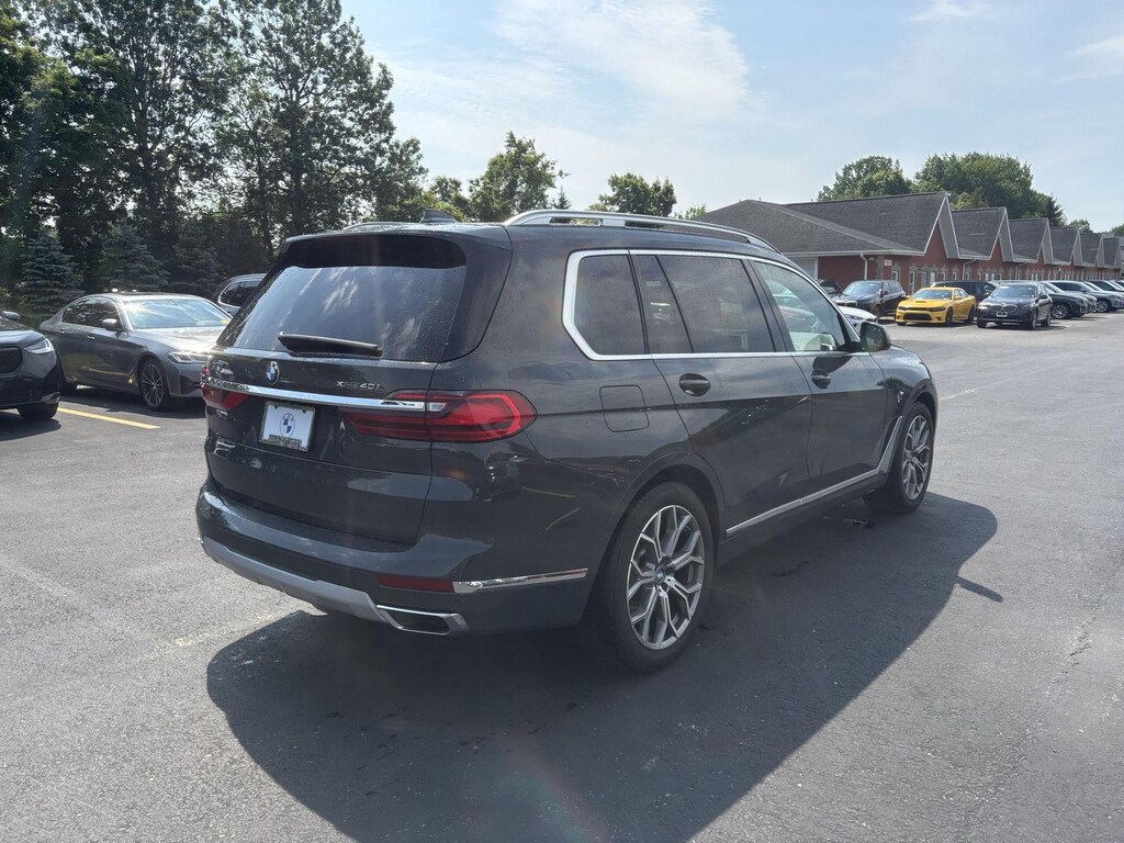 Used 2022 BMW X7 xDrive40i Sports Activity Vehicle