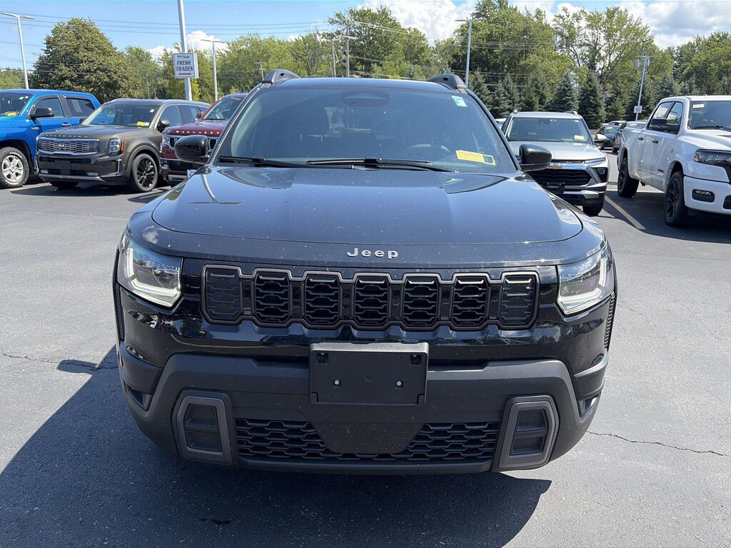Used 2026 Jeep Cherokee Laredo SUV