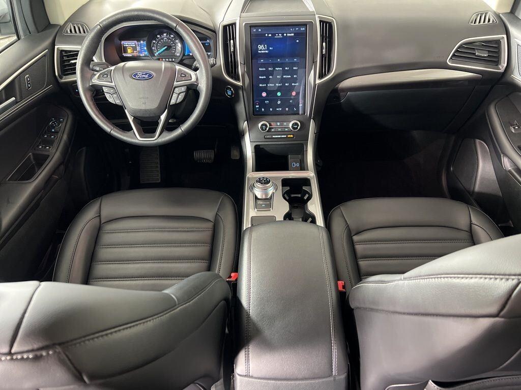 Used 2024 Ford Edge SEL SUV