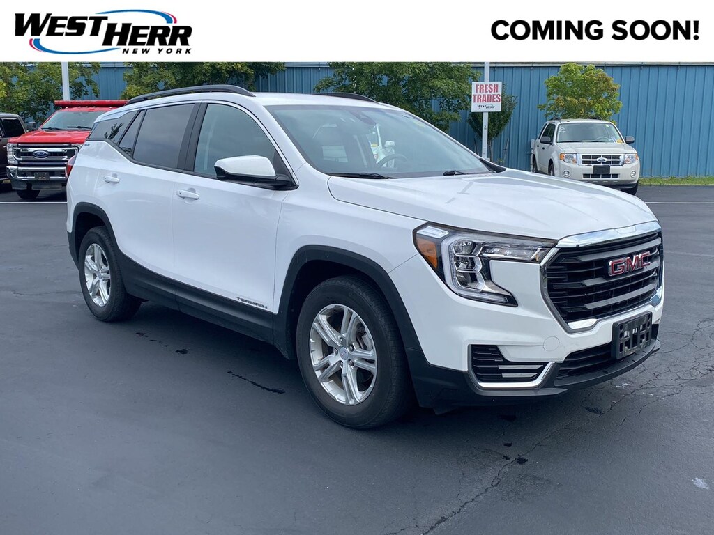 Used 2024 GMC Terrain SLE SUV