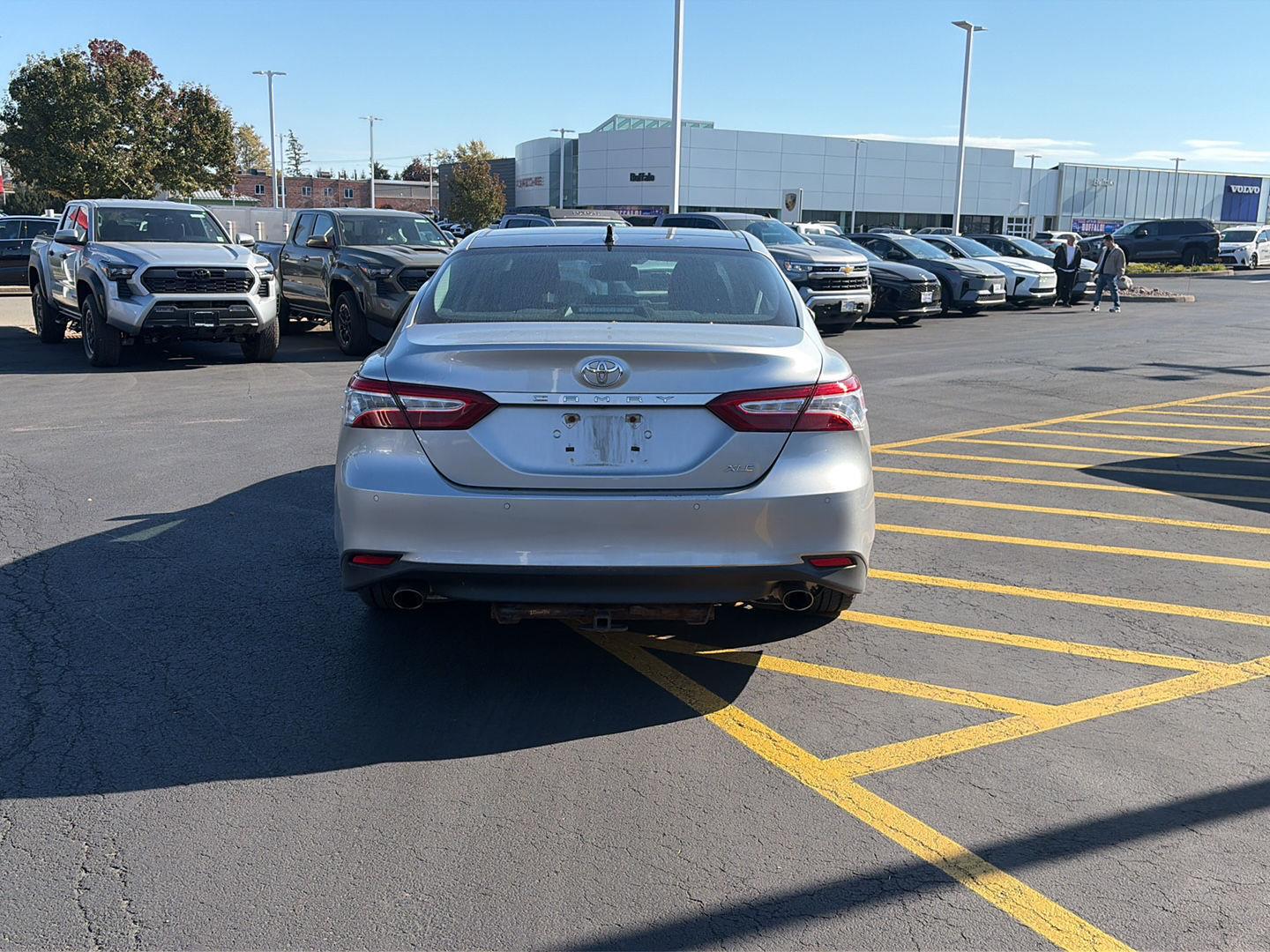 Used 2019 Toyota Camry XLE V6 Sedan