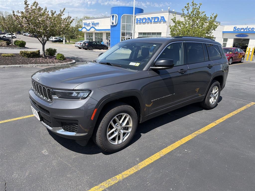Used 2021 Jeep Grand Cherokee L Laredo SUV