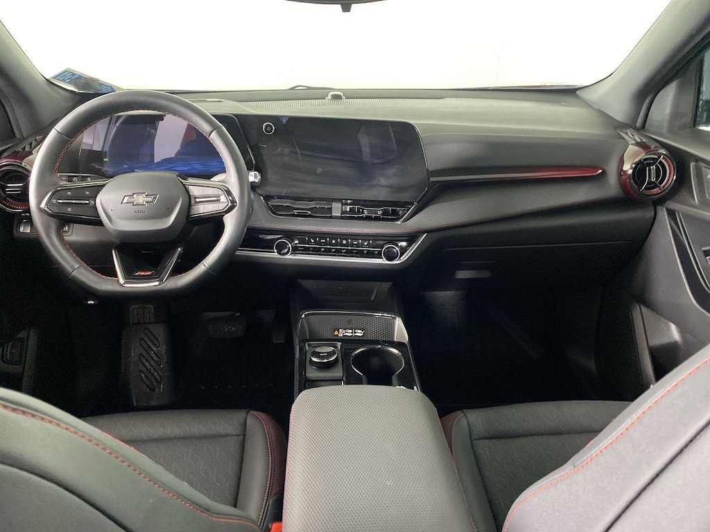 Used 2026 Chevrolet Equinox SUBN