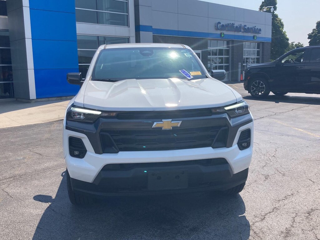 Used 2023 Chevrolet Colorado 4WD LT Truck