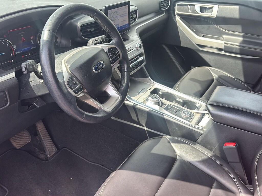 Used 2022 Ford Explorer XLT SUV