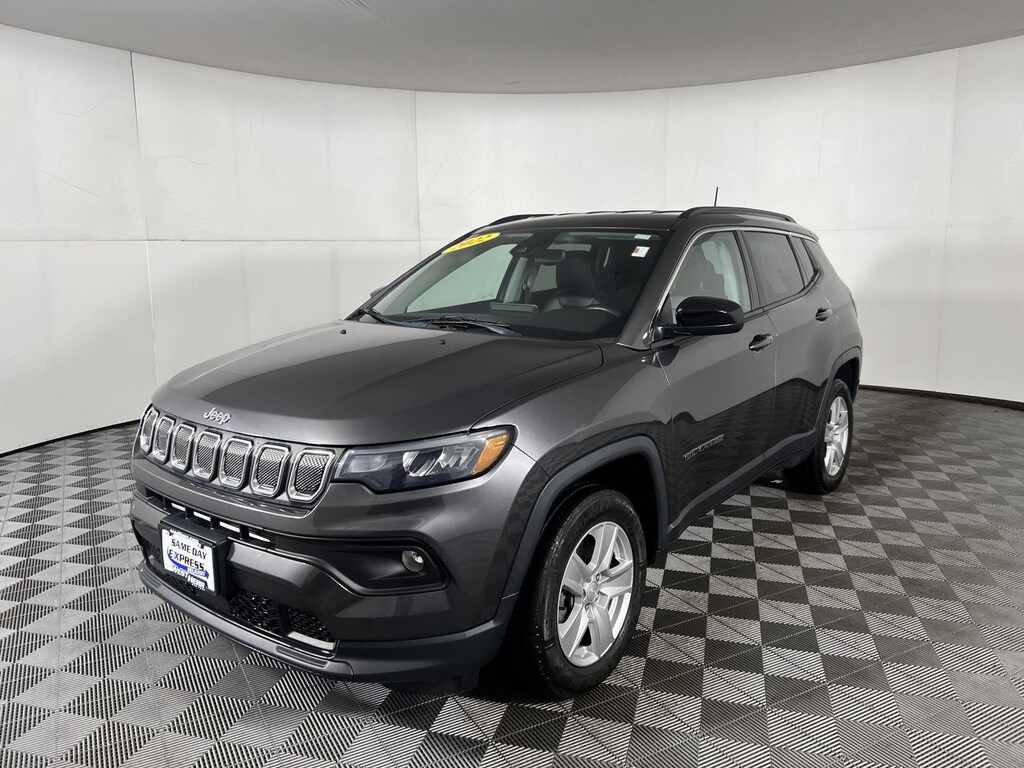 Used 2022 Jeep Compass Latitude SUV