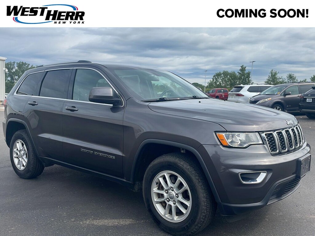 Used 2018 Jeep Grand Cherokee Laredo E SUV