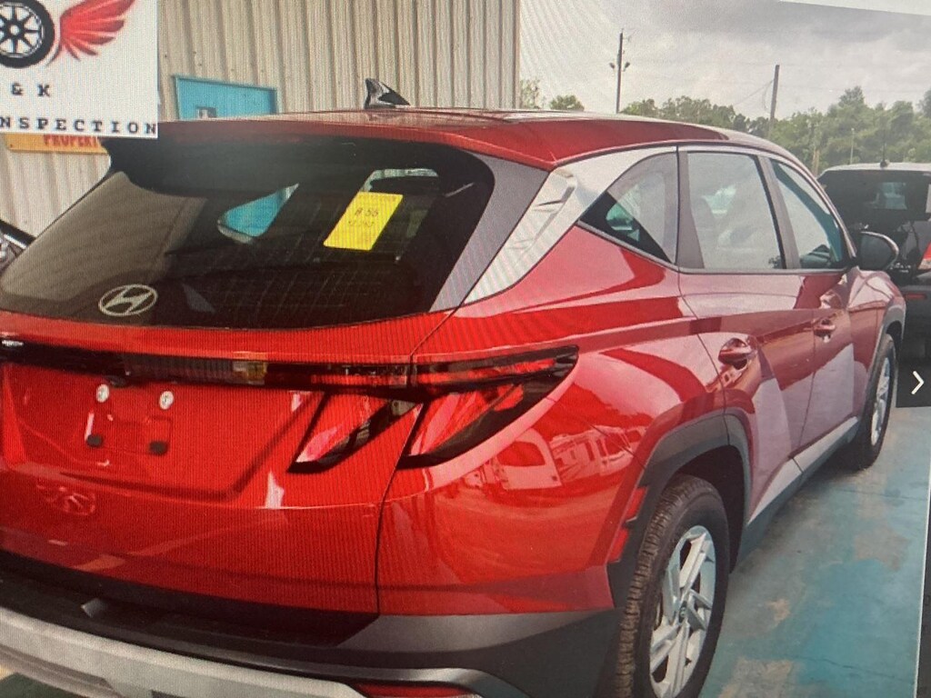 Used 2025 Hyundai Tucson SE SUV