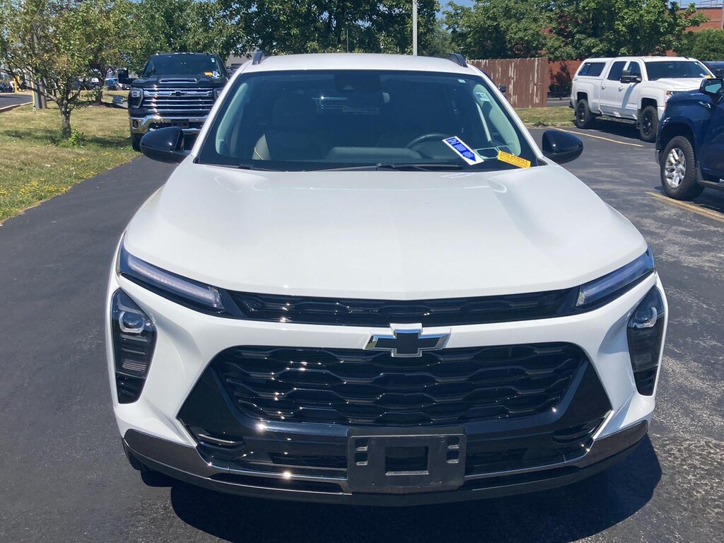 Used 2024 Chevrolet Trax Activ SUV