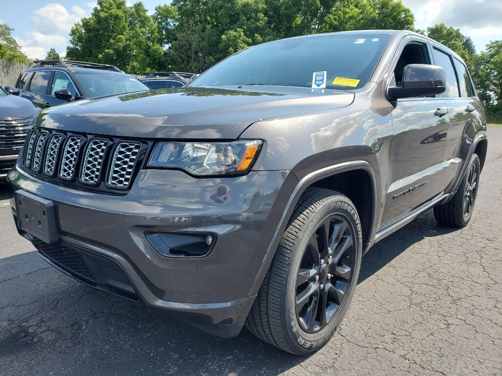 Used 2020 Jeep Grand Cherokee Altitude SUV