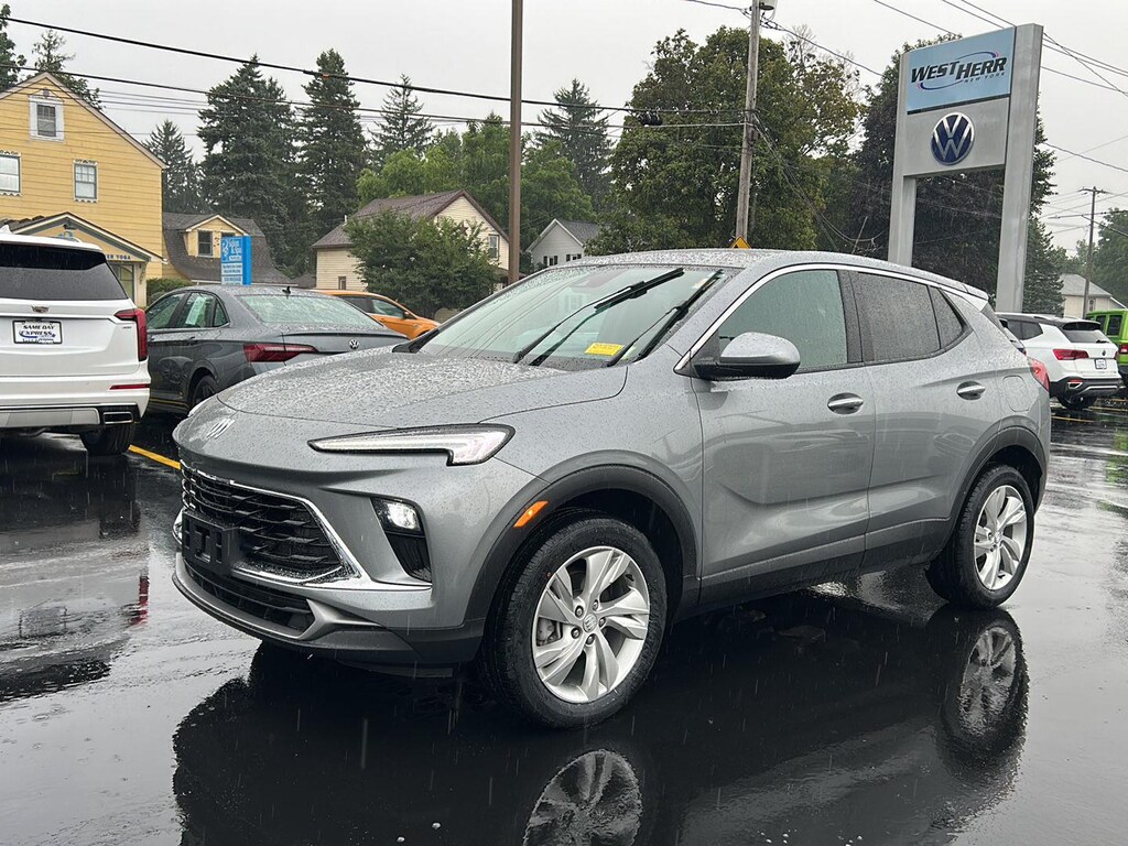 Used 2024 Buick Encore GX Preferred SUV