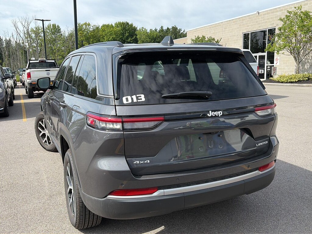 Used 2026 Jeep Grand Cherokee Limited SUV