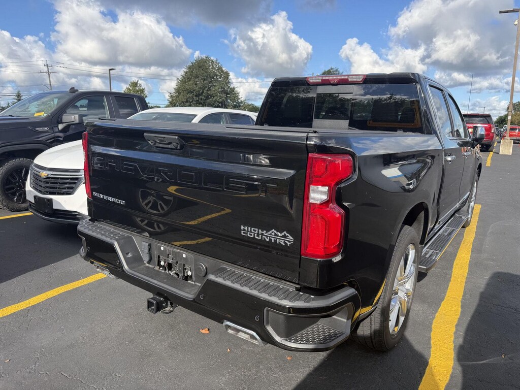 Used 2024 Chevrolet Silverado 1500 High Country Truck